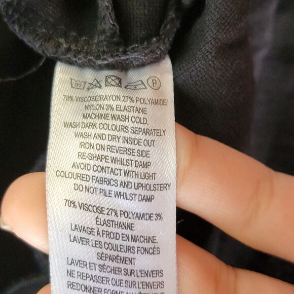 French Connection Black Jumpsuit Front Cross V Neck Short Sleeves Size 2 - Picture 6 of 9